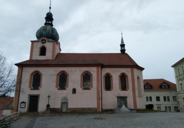 Kostel svatého Mikuláše v Novém Kníně